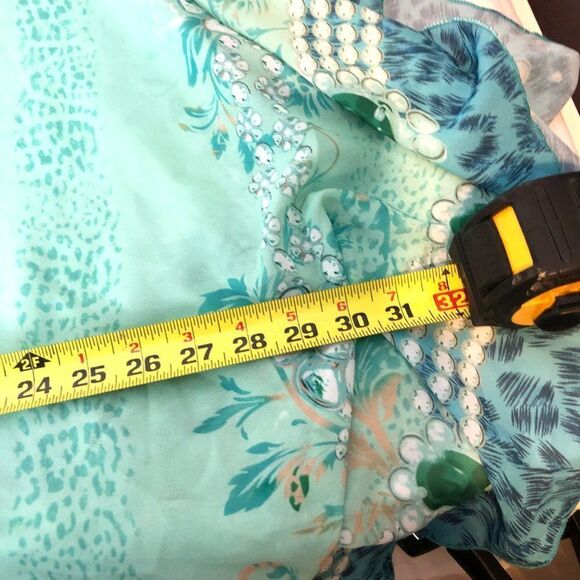 Jennifer Rose NY Beautiful Print Batwing/Poncho Top Rhinestones Detail O/S.    C - Picture 4 of 4